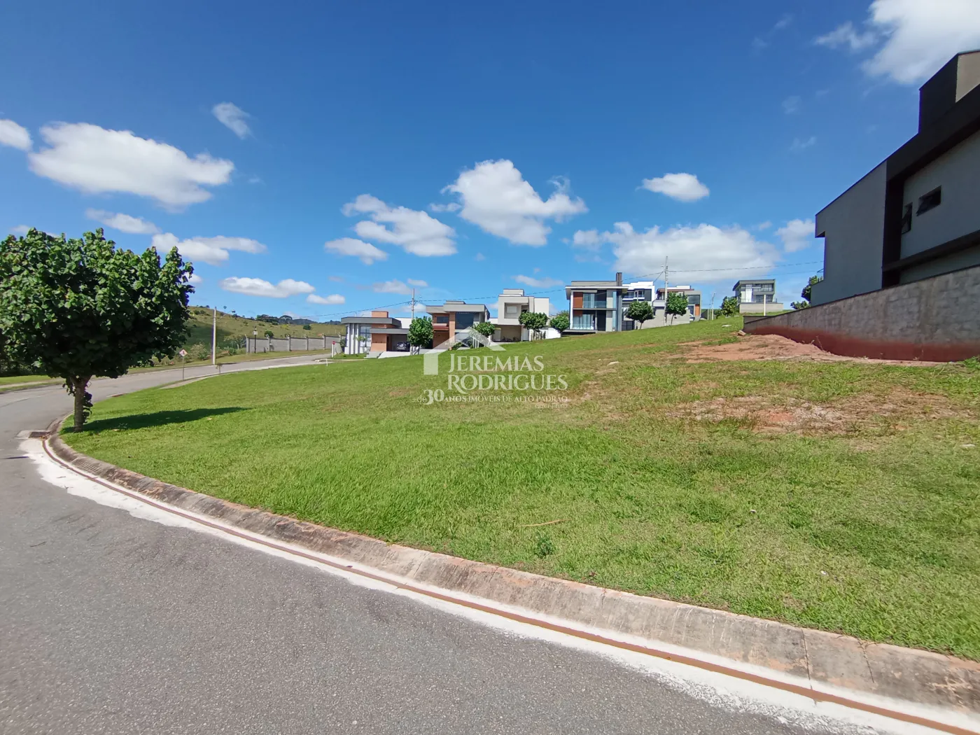 Terreno para venda com 488 m² no Condomínio Condomínio Cyrella Landscape em Taubaté/SP