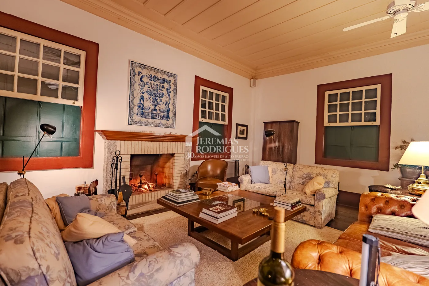 Fazenda à venda com 3.389.000,00 m² em Piraí/RJ.