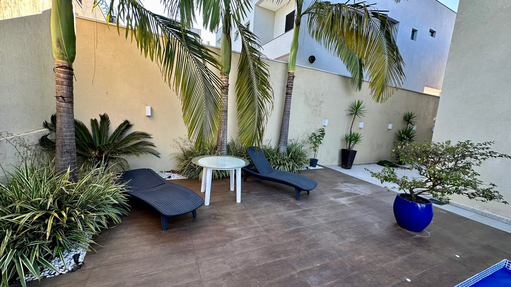 Casa para venda e locação no Condomínio Reserva dos Lagos em Pindamonhangaba/SP. 