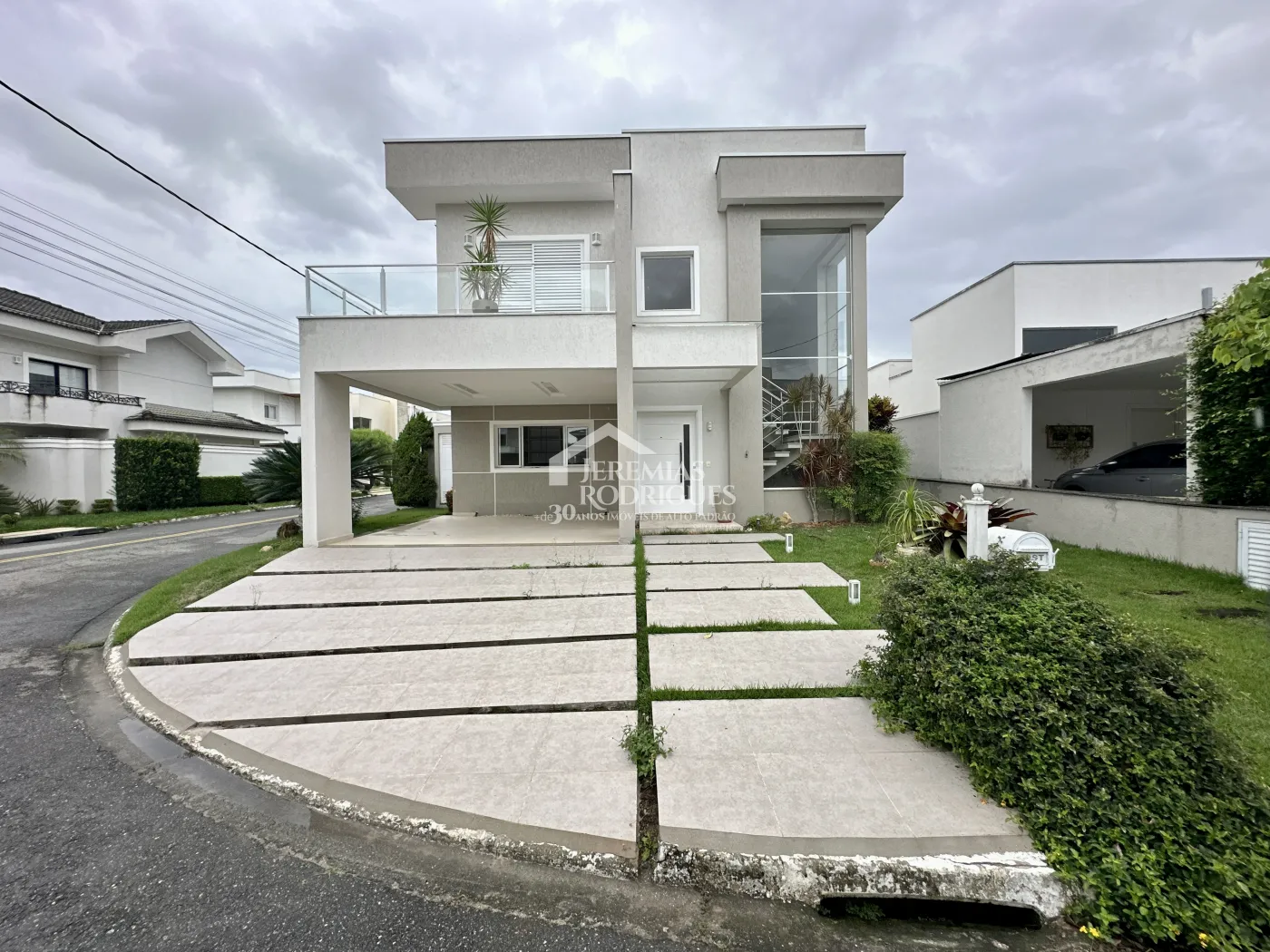 Casa com 3 dormitórios, 237 m² - Campos do Conde Chamboard - Tremembé/SP.