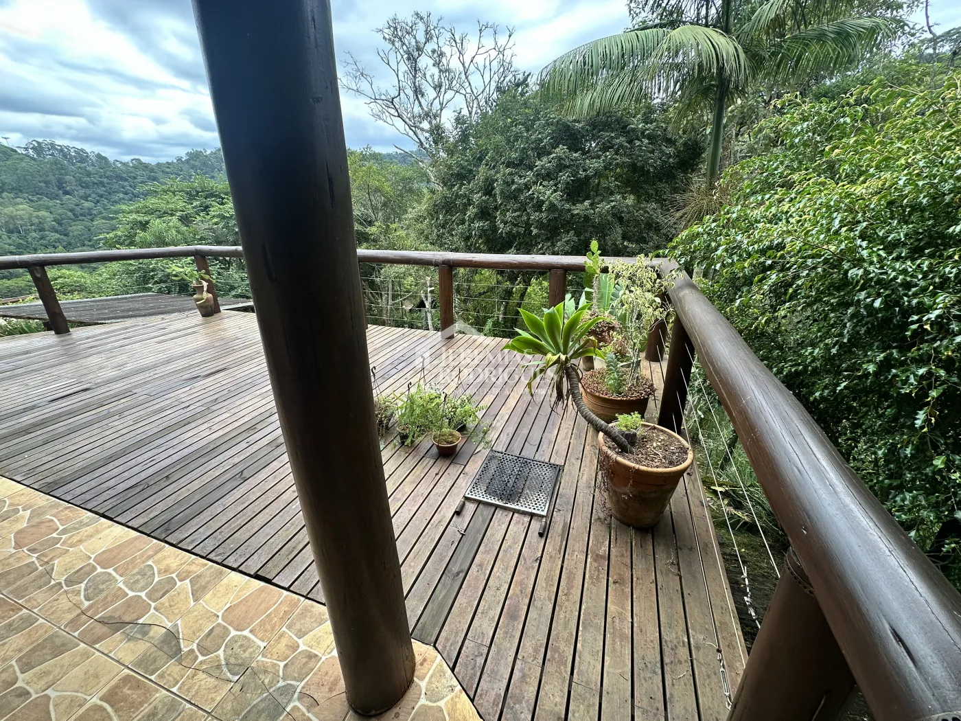 Casa à venda com 3 suítes no Centro em Santo Antônio do Pinhal/SP