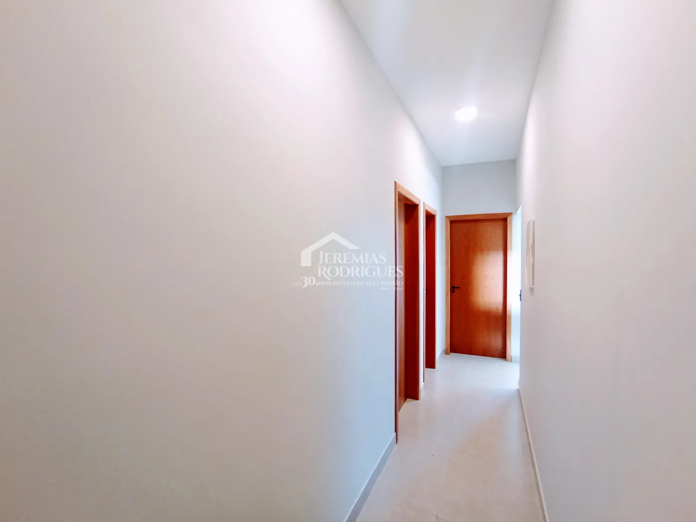 Casa para venda e locação com 3 dormitórios no Condomínio Campos do Conde II - Chambord em Tremembé/SP