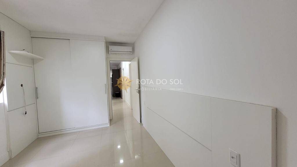 Residencial Aurora Apartamento Quadra Mar 3 Suítes em Meia Praia Itapema SC — foto 16