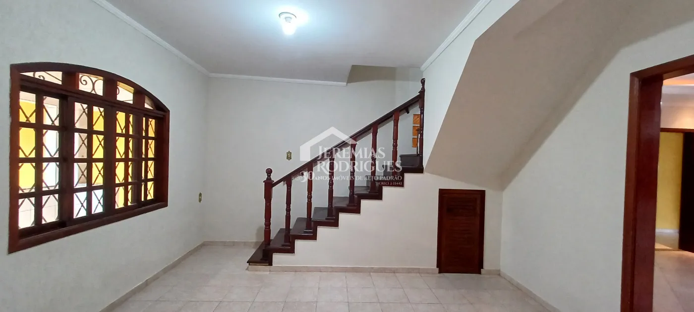 Casa com 4 dormitórios, 250 m² - Vila Rica - Pindamonhangaba/SP