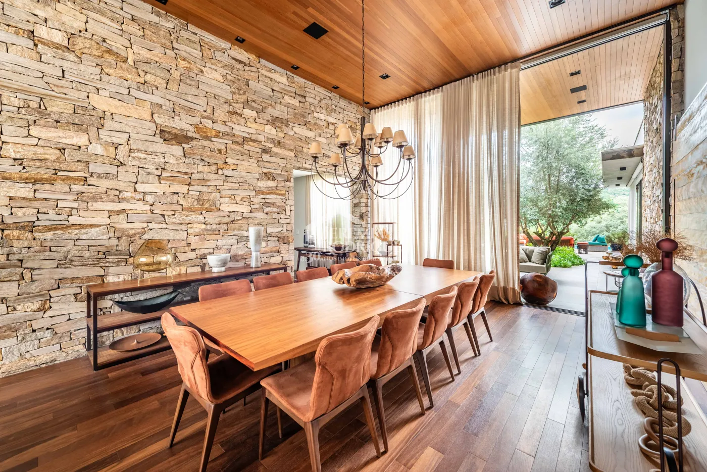 Casa para venda com 4 suítes no Condomínio Fazenda Dona Carolina em Itatiba/SP