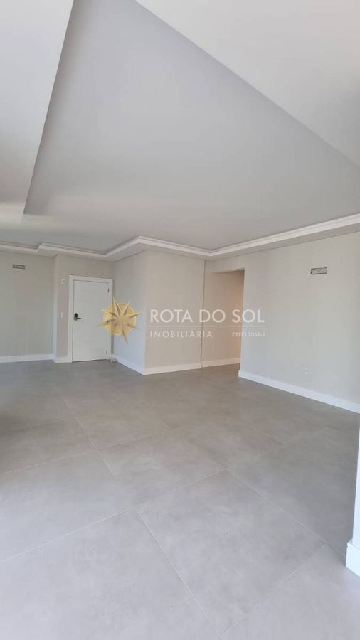 Residencial Brooklyn Tower Apartamento 4 Suítes em Meia Praia Itapema/SC — foto 4