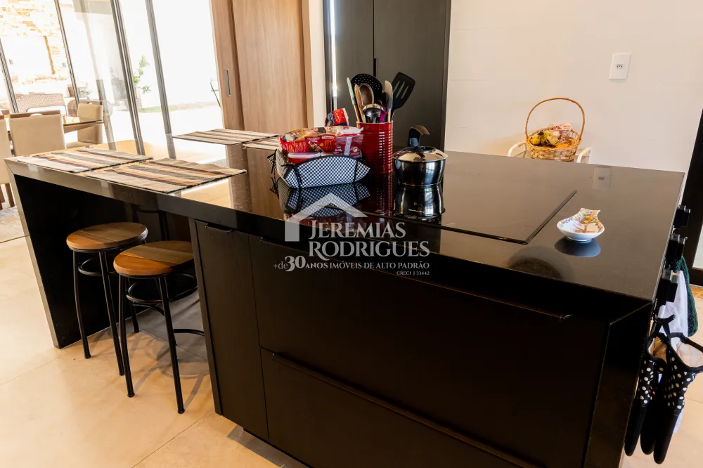 Casa com 4 suítes, 529,3 m² - Condomínio Colonial Village II - Pindamonhangaba/SP