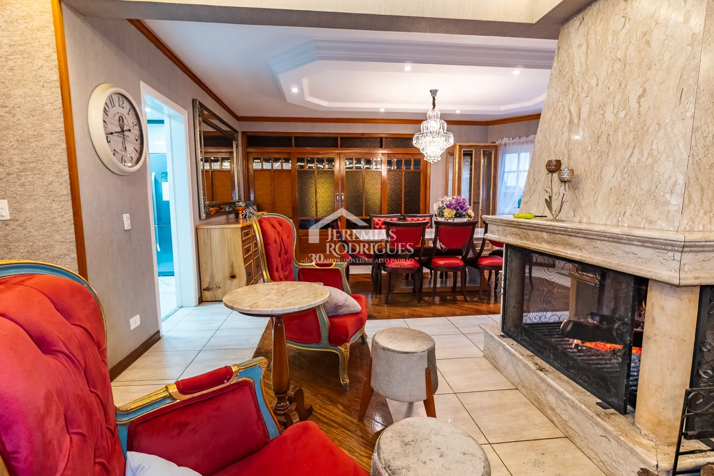 Casa com 5 suítes, 950 m² - Alto do Capivari - Campos do Jordão/SP