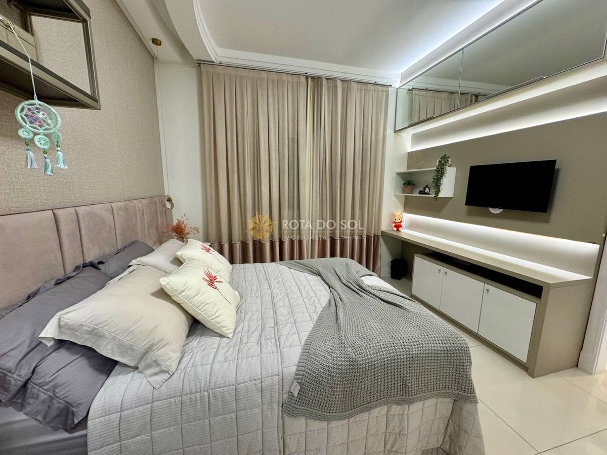 Imperial Palace Apartamento 5 Suítes Meia Praia Itapema SC — foto 26
