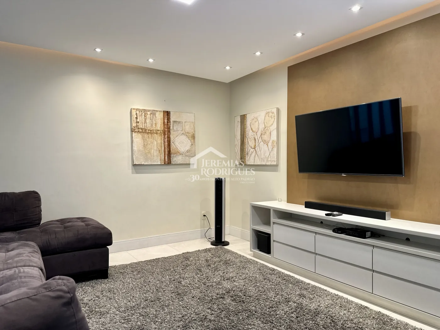 Casa com 3 suítes, 386 m² - Condomínio Taubaté Village - Taubaté/SP