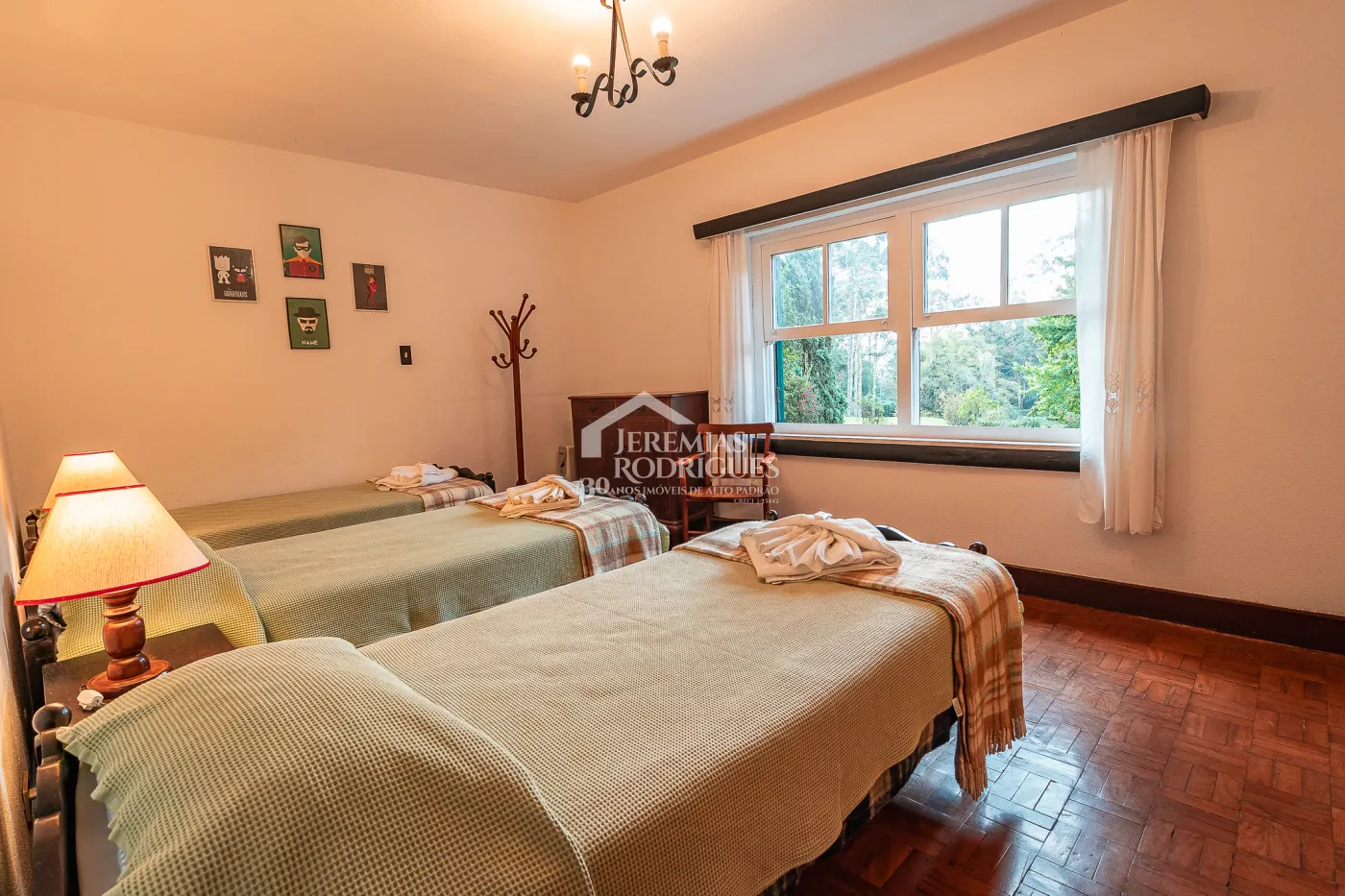 Casa com 9 dormitórios, 694 m² - Condomínio Reserva Figueiredo - Campos do Jordão/SP