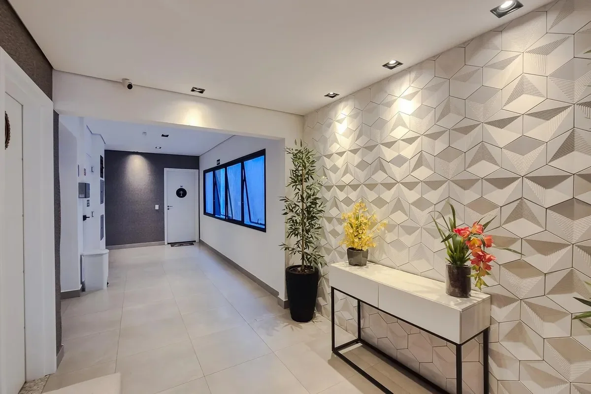 Oportunidade no Centro de SBC: Apartamento Moderno de 74m², 2 Suítes, Varanda Gourmet e 2 Vagas Livres – Abaixo do Valor de Avaliação!