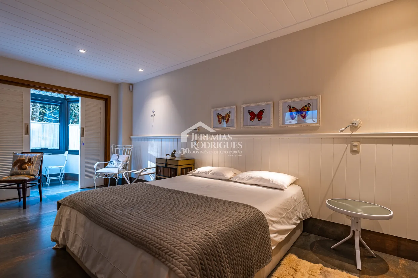 Casa com 7 suítes, 770 m² - Pedra do Fogo - Campos do Jordão/SP.