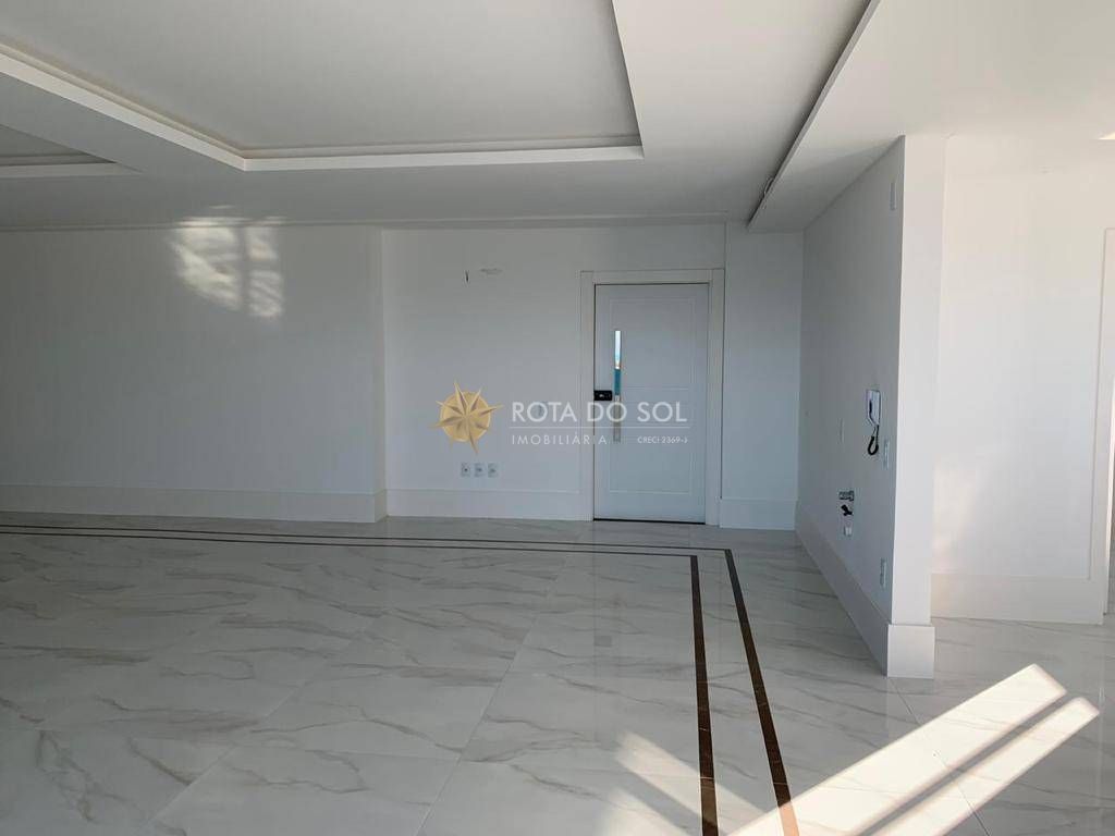 Murano Apartamento Vista Mar 4 Suítes na Meia Praia — foto 2