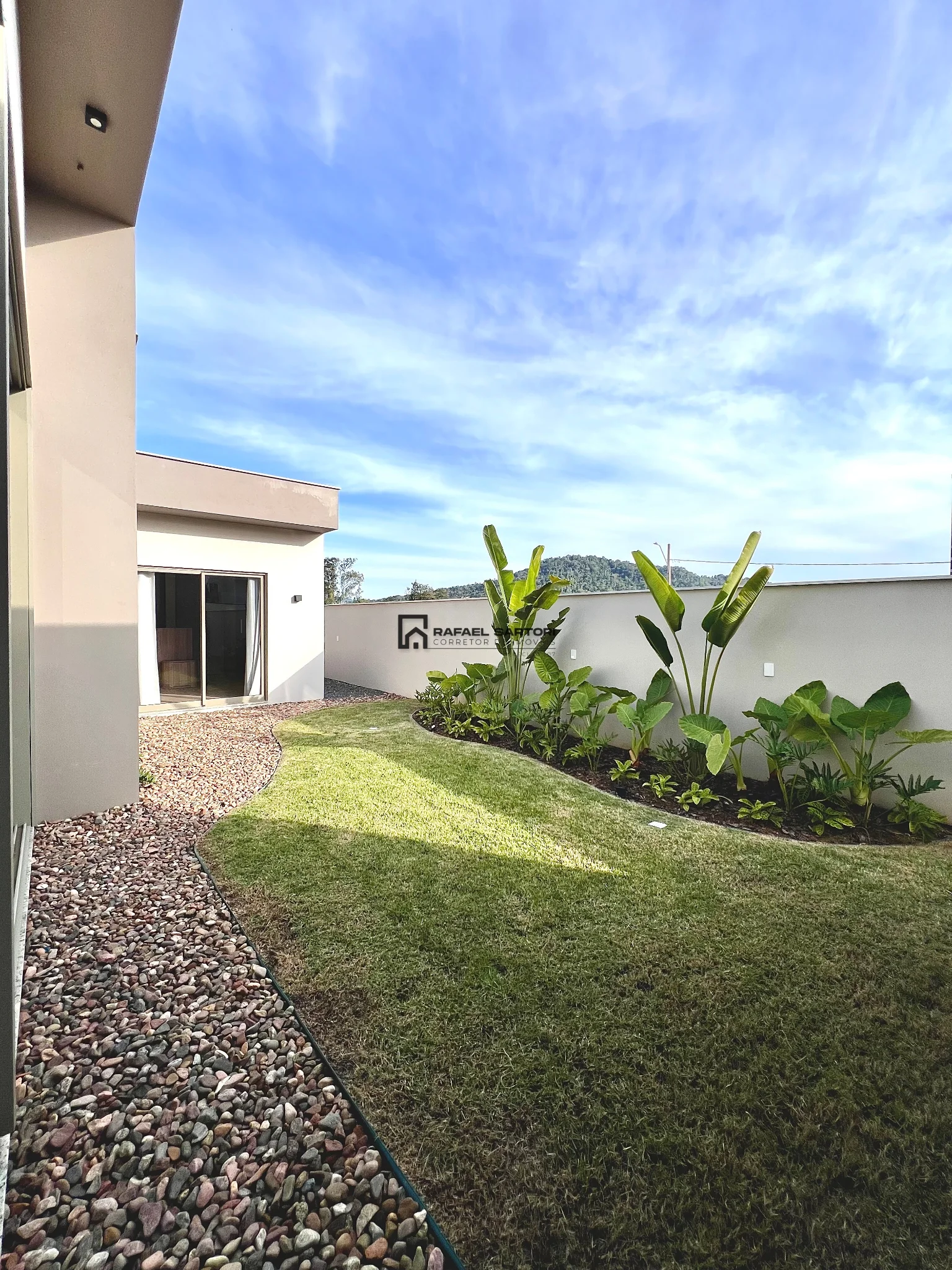 CASA NOVA MOBILIADA BAIRRO RAU — foto 4