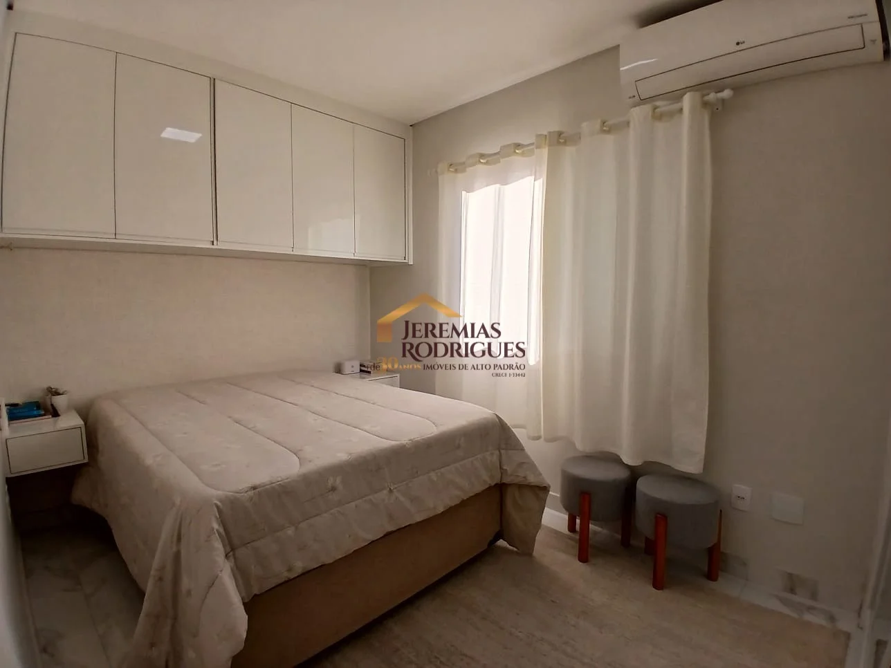 Apartamento à venda de Porteira fechada no Edifício Villagio Santa Terezinha em Taubaté/SP.