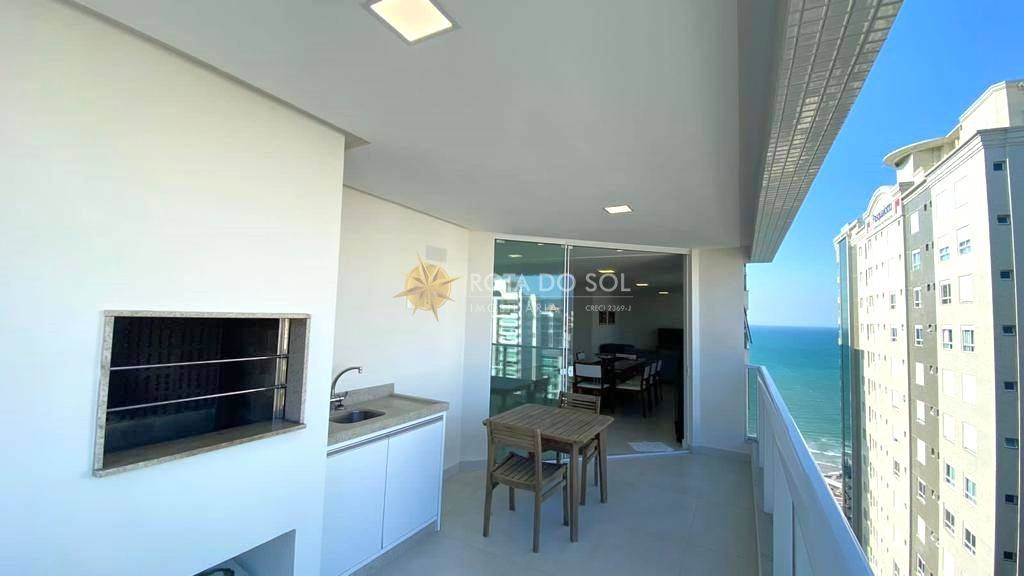 Place Vendome apartamento 4 suítes e 4 vagas na Meia Praia