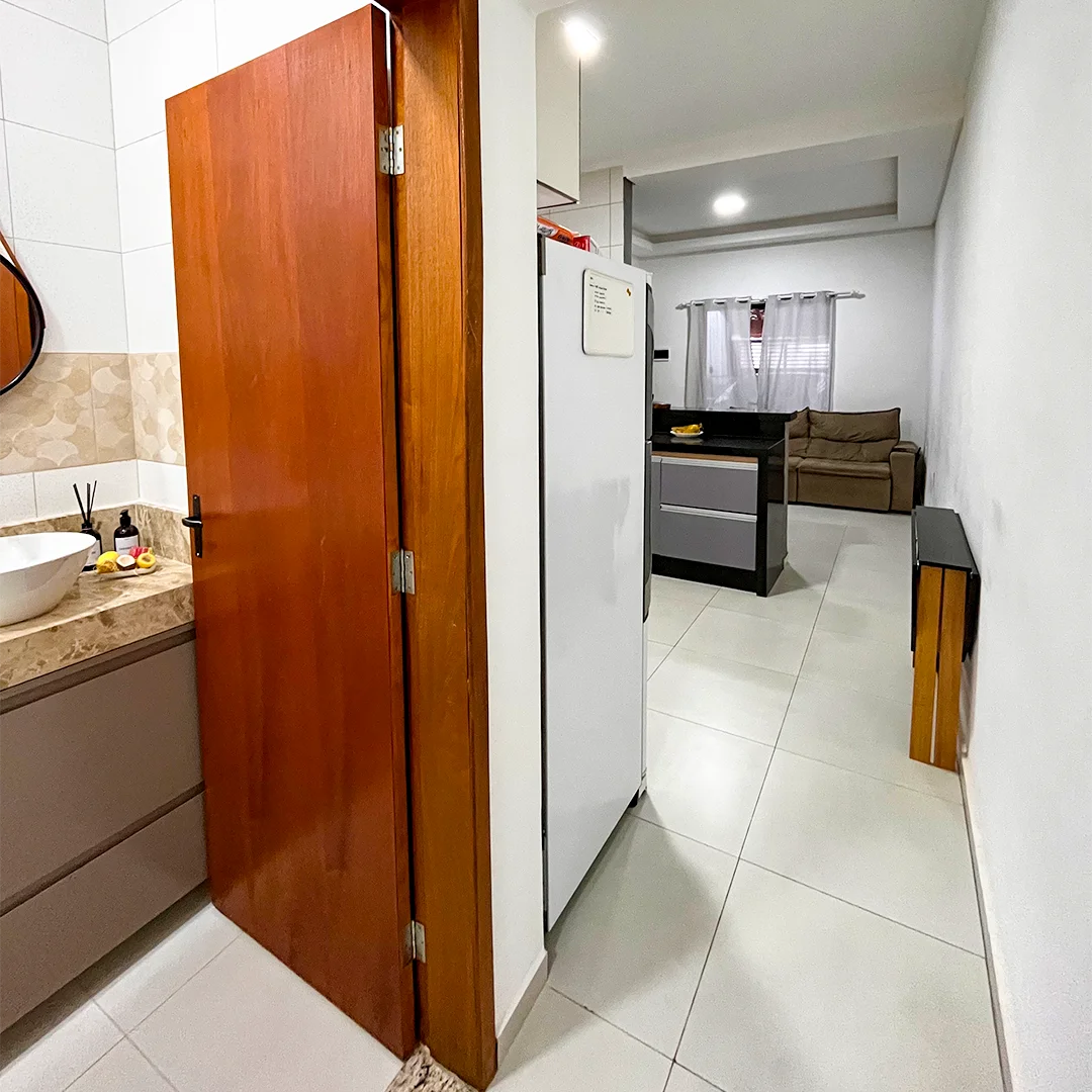 Casa Moderna no Parque das Palmeiras, Pinda | 2 Dorms (1 Suíte) e Planejados