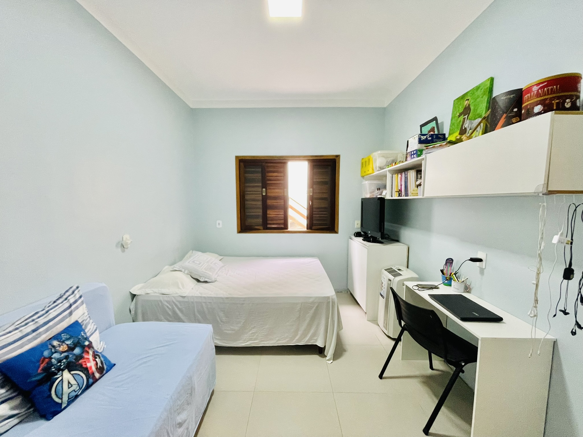 Casa para venda e locação com 4 dormitórios no Condomínio Parque dos Pássaros em Tremembé/SP.  