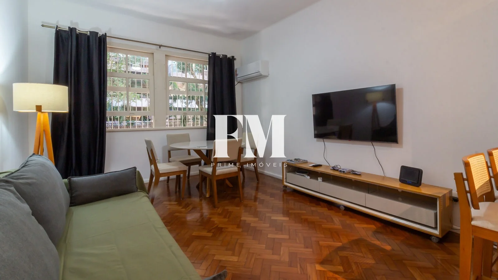 Ipanema | Quadrilátero | Quarto e Sala | 40m² Mobiliado e Reformado