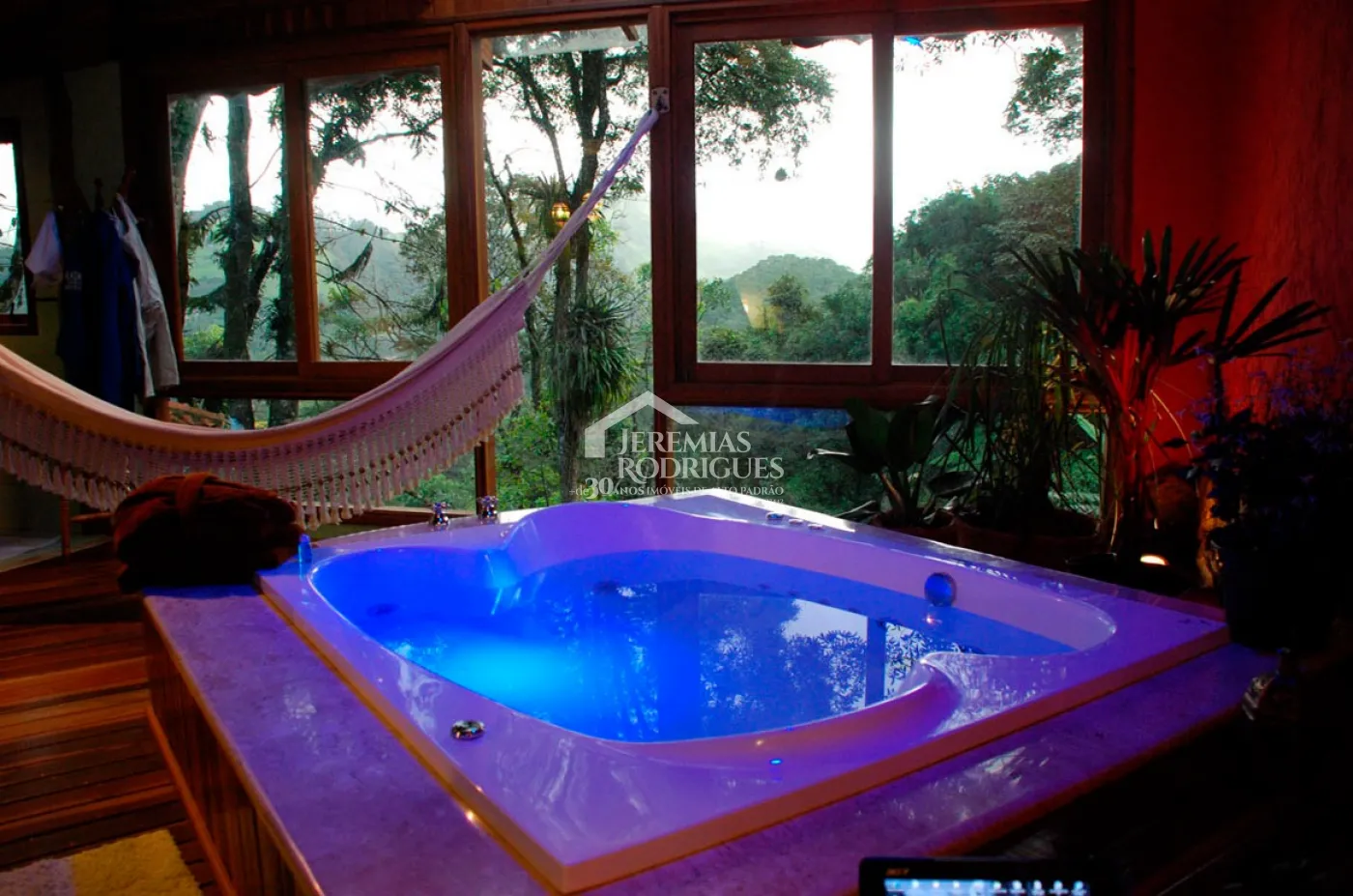 Pousada com 900 m² - Visconde de Mauá/RJ