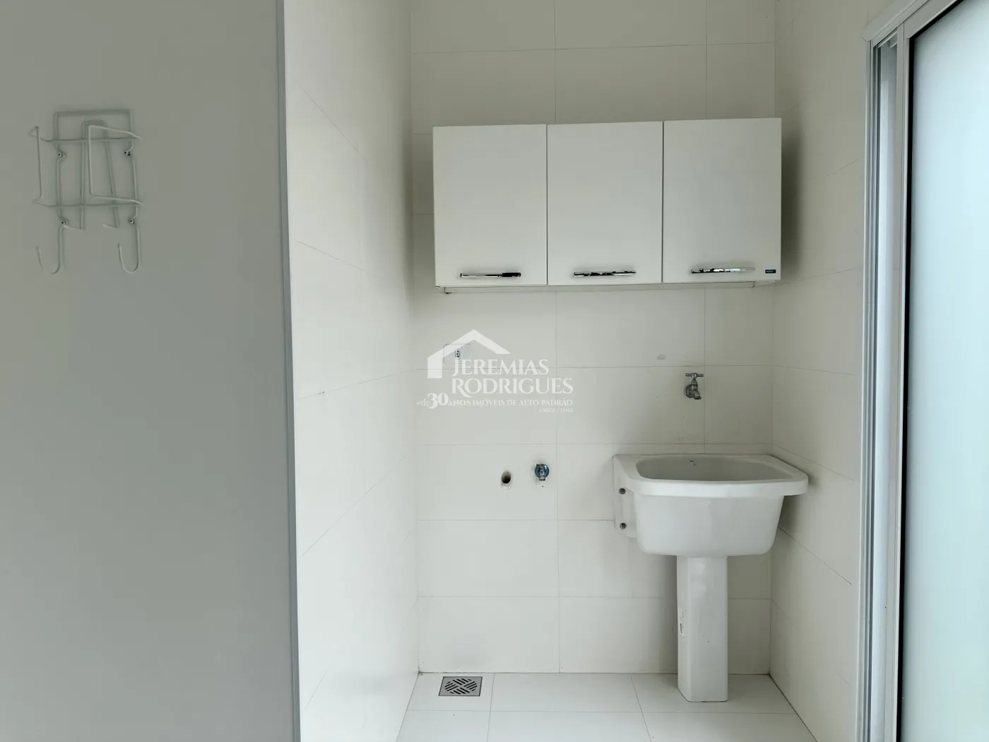 Casa com 3 dormitórios, 237 m² - Campos do Conde Chamboard - Tremembé/SP.