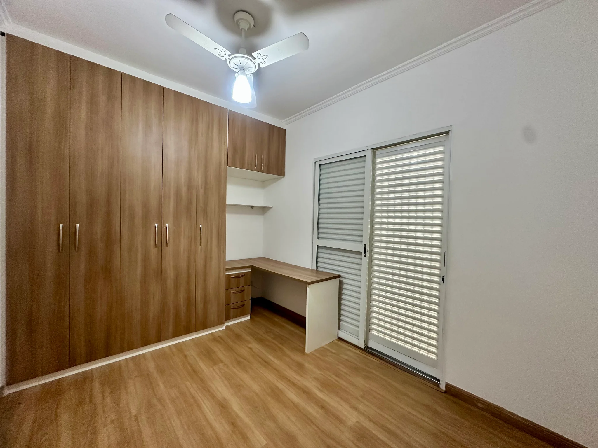 Casa para venda e locação no Condominio Vila Verde em Taubaté/SP. 