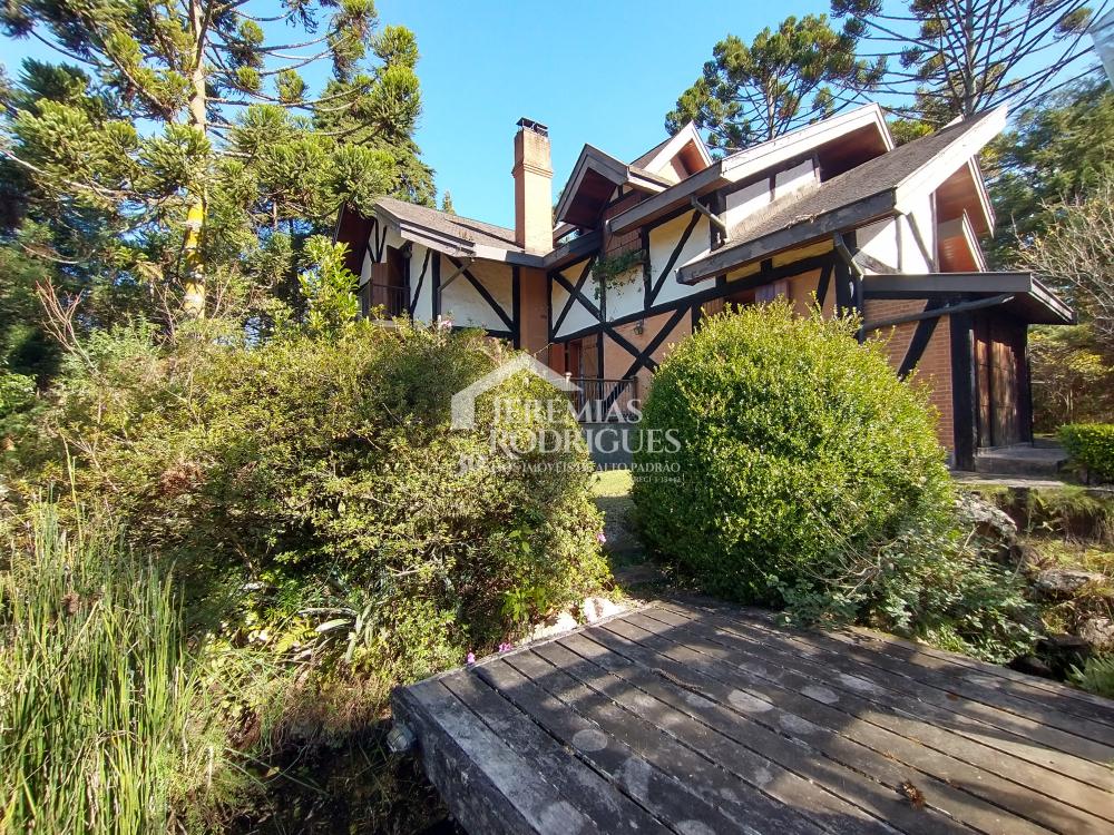 Casa com 6 dormitórios, 735 m² - Condomínio Jardim Véu da Noiva - Campos do Jordão/SP