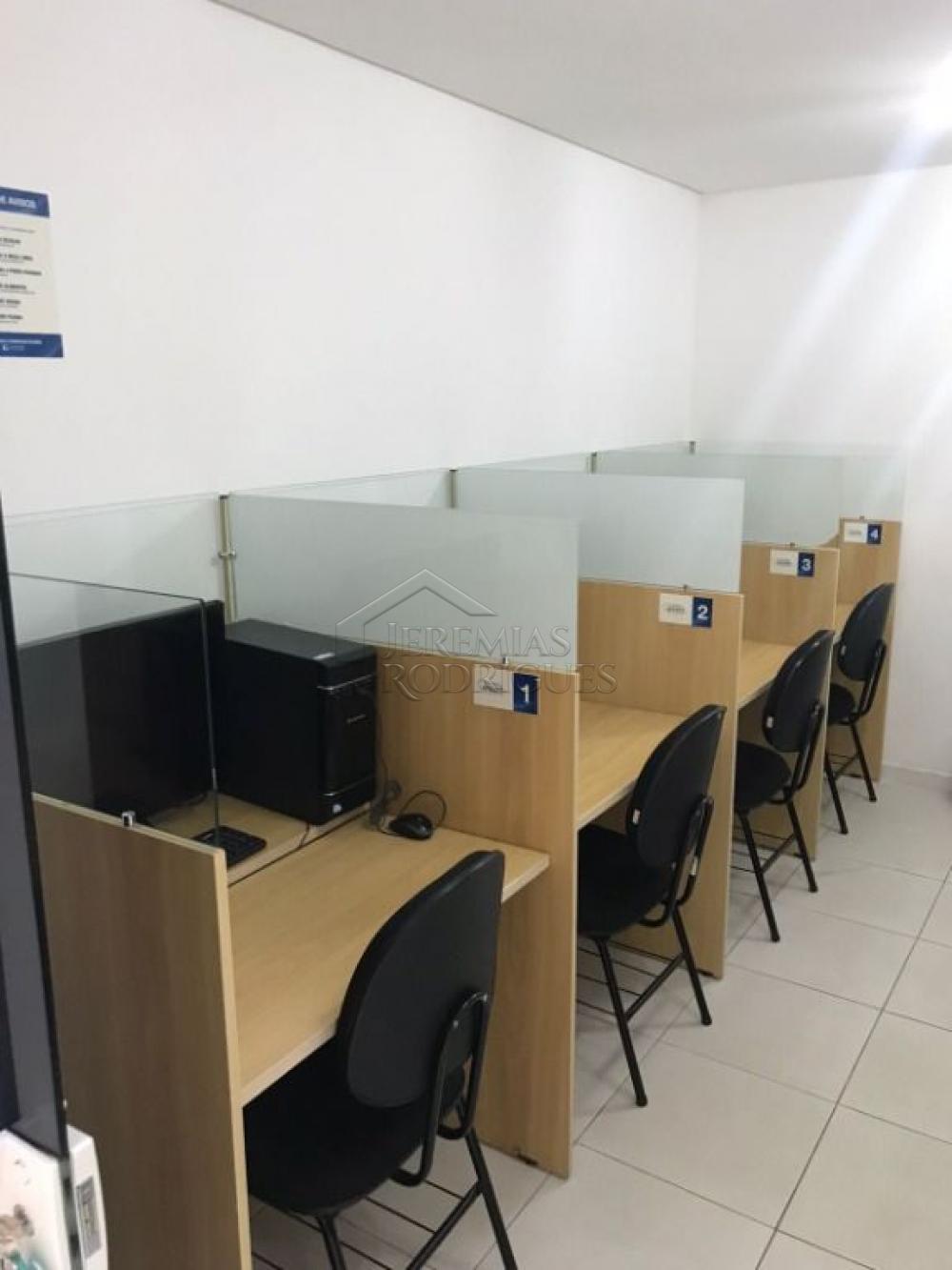 Comercial comercial à venda por R$ 3.000.000,00 - Taubaté/SP