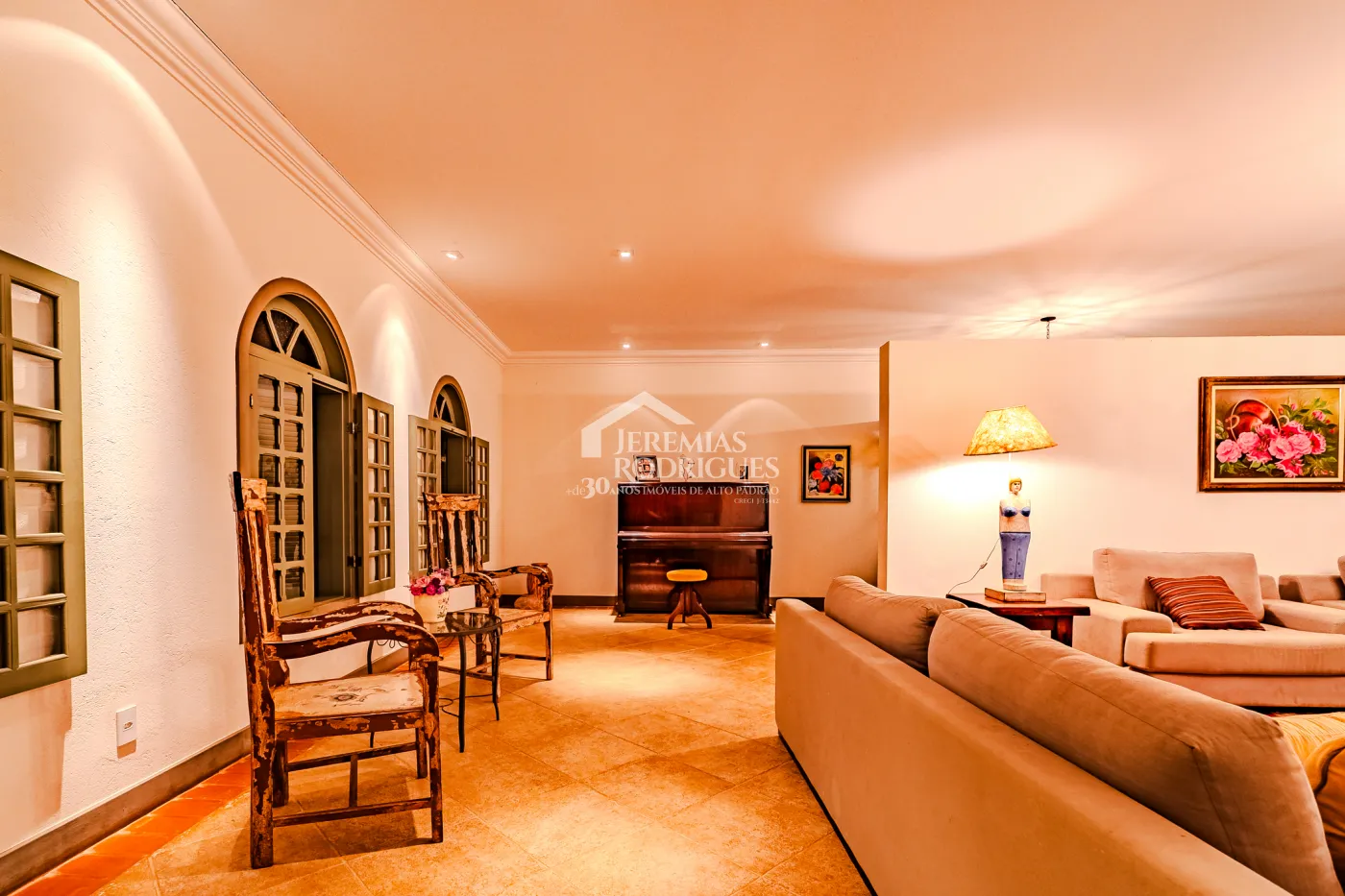 Casa à venda por R$ 6.200.000,00 - Cunha/SP