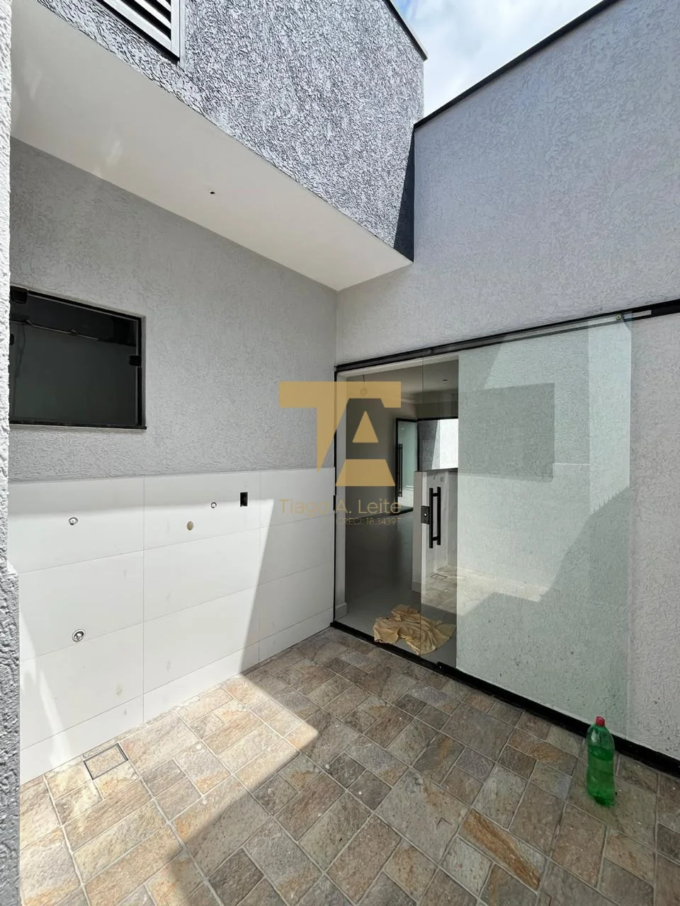 Casa Térrea à Venda no Residencial Cidade Jardim em Pindamonhangaba – 2 Quartos (1 Suíte) e Jardim - foto 13