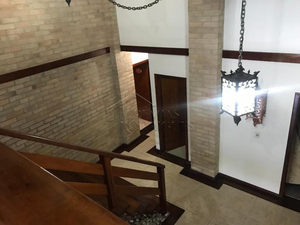 Casa à venda no Condomínio Domingas Dias em Ubatuba/SP.