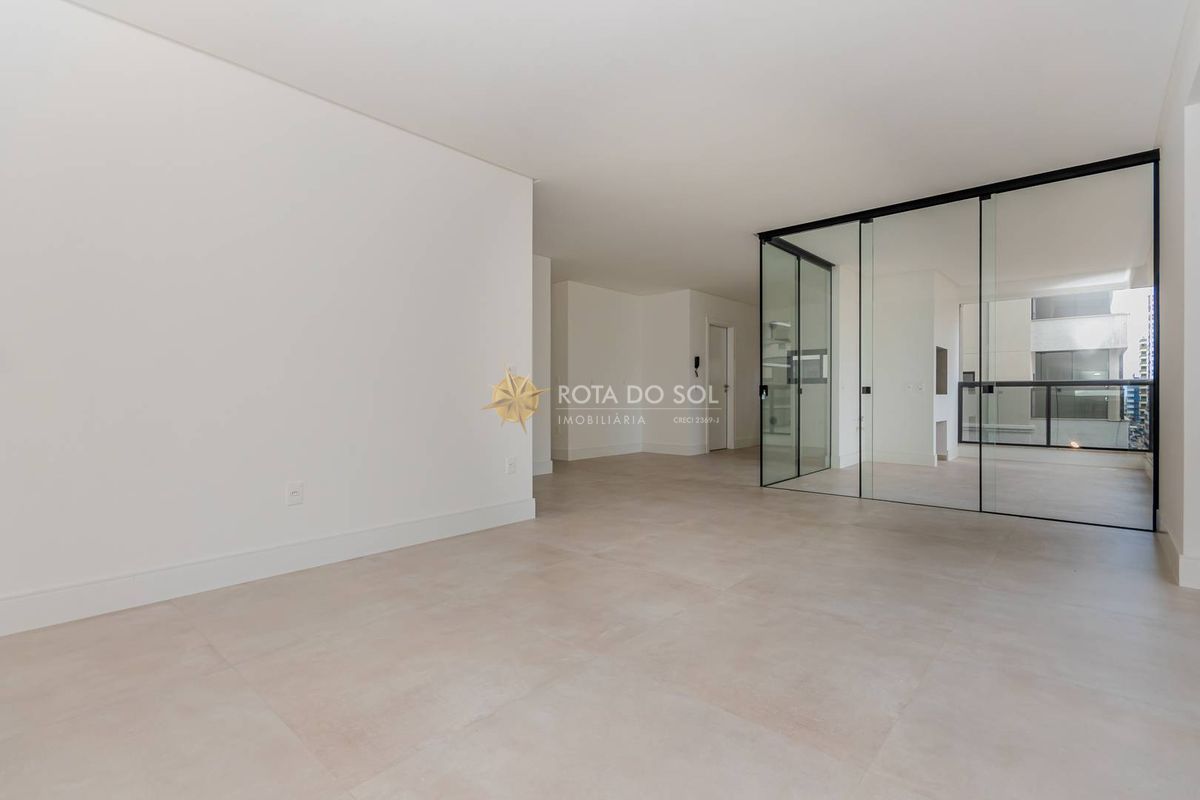 Fiori Del Mare Apartamento 3 Suítes e 2 Vagas em Meia Praia Itapema SC