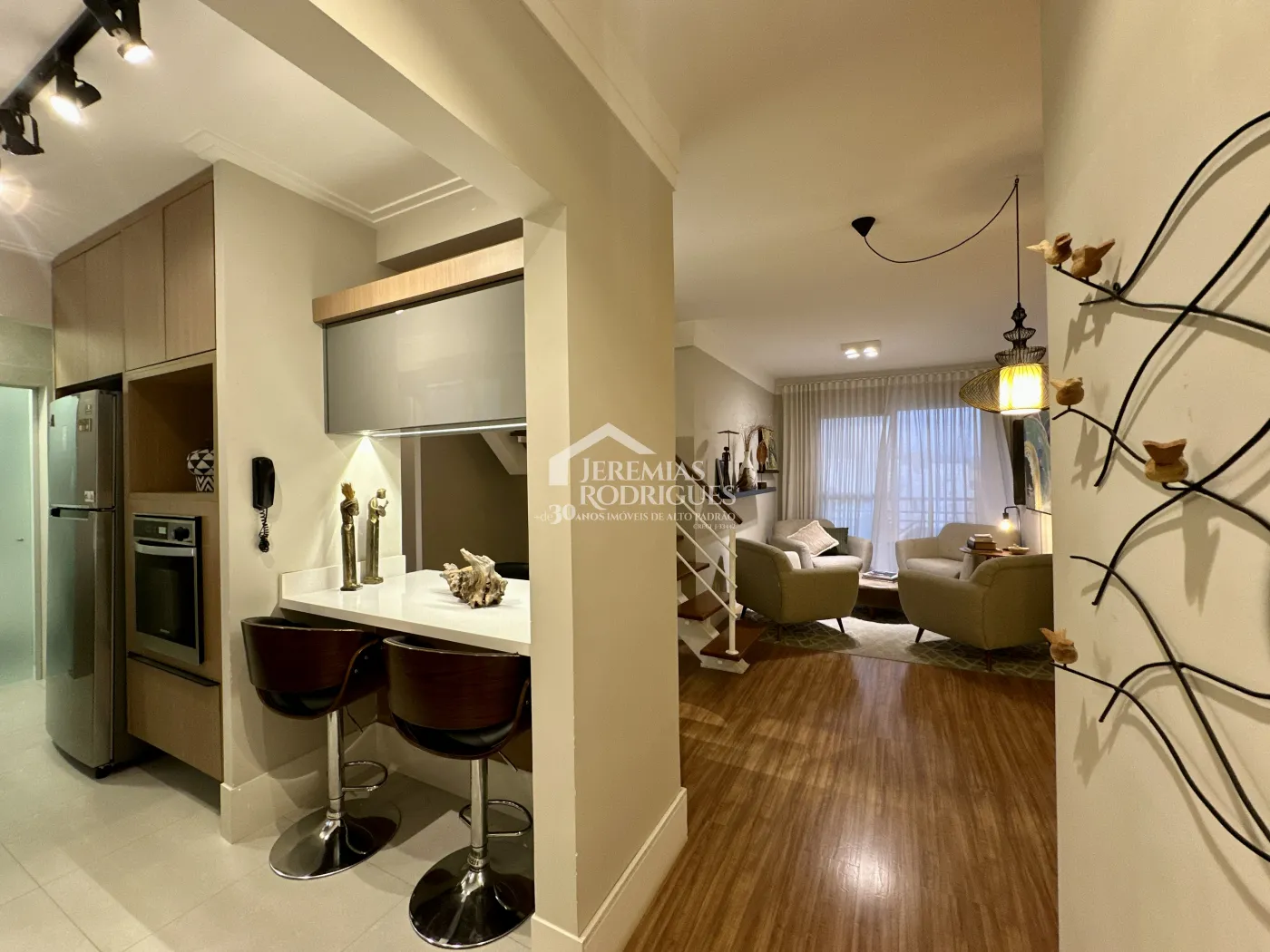 Apartamento com 2 dormitórios, 171 m² - Edifício Solar dos Juritis - Taubaté/SP.