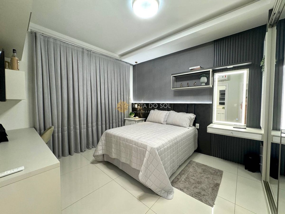 Imperial Palace Apartamento 5 Suítes Meia Praia Itapema SC — foto 22