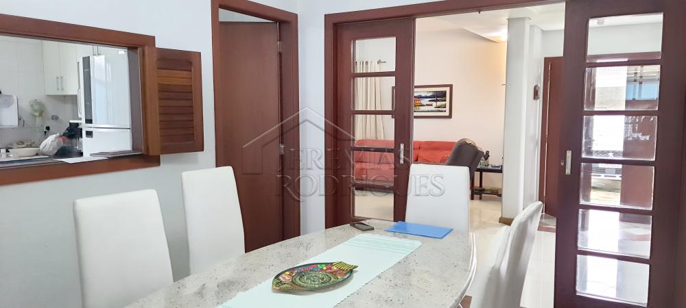 Casa à venda por R$ 2.000.000,00 - Taubaté/SP