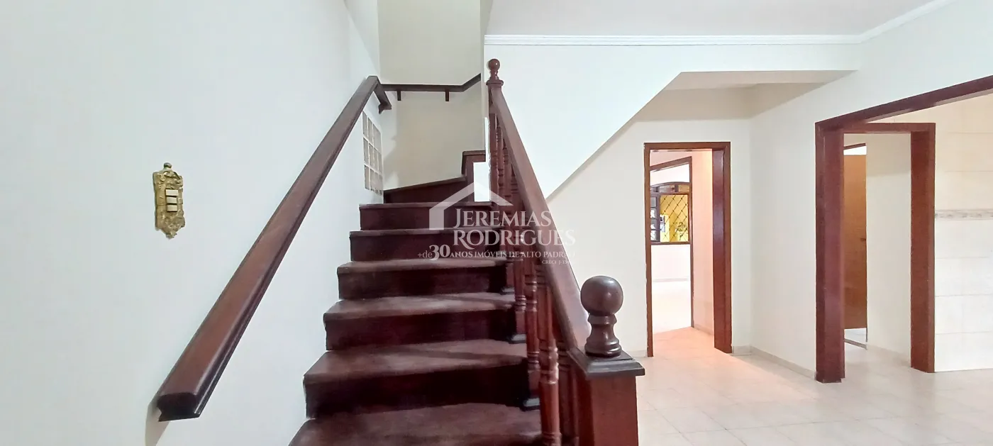 Casa com 4 dormitórios, 250 m² - Vila Rica - Pindamonhangaba/SP