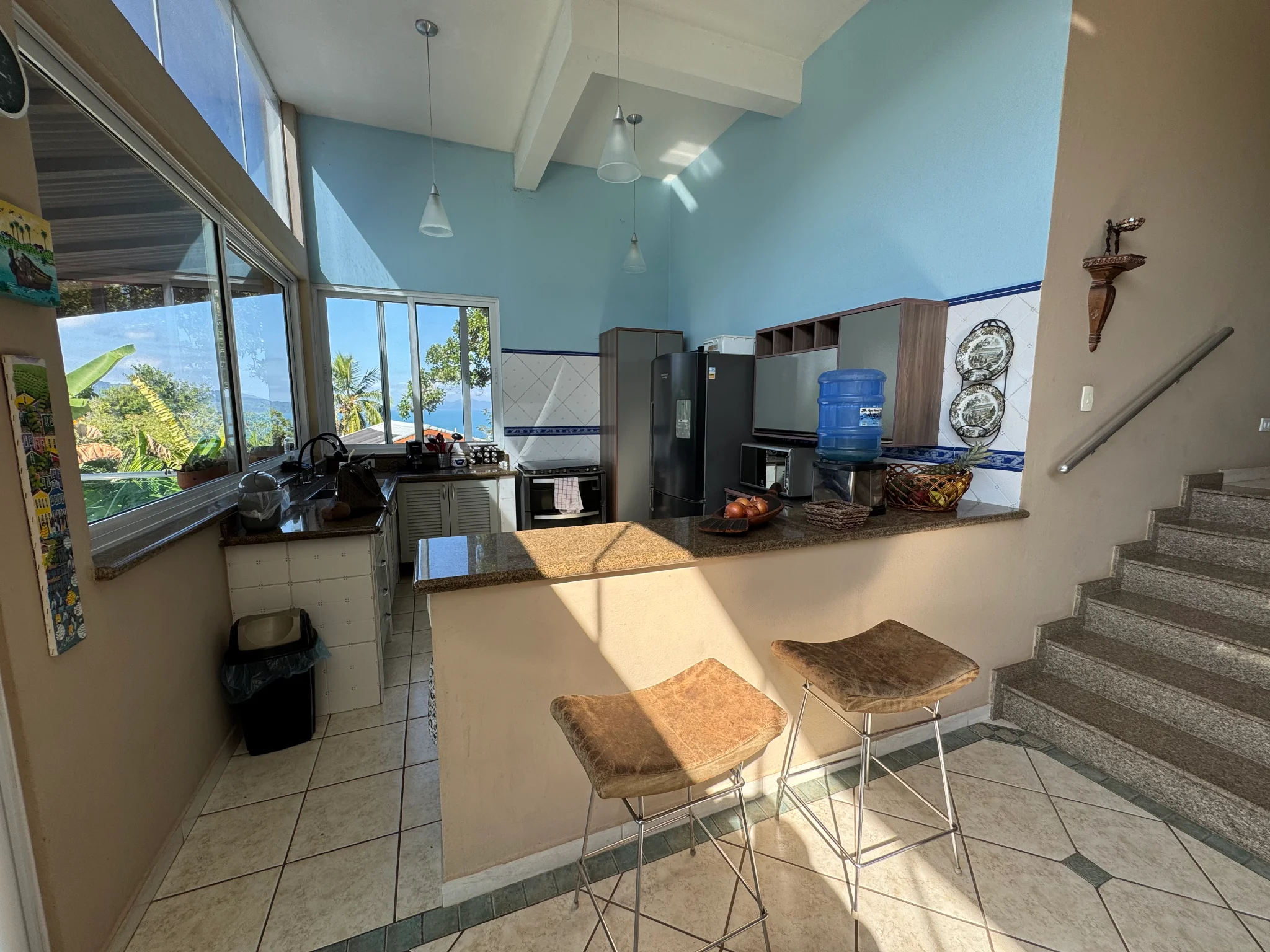 Casa à venda com 6 suítes no Condomínio Caçandoca em Ubatuba/SP