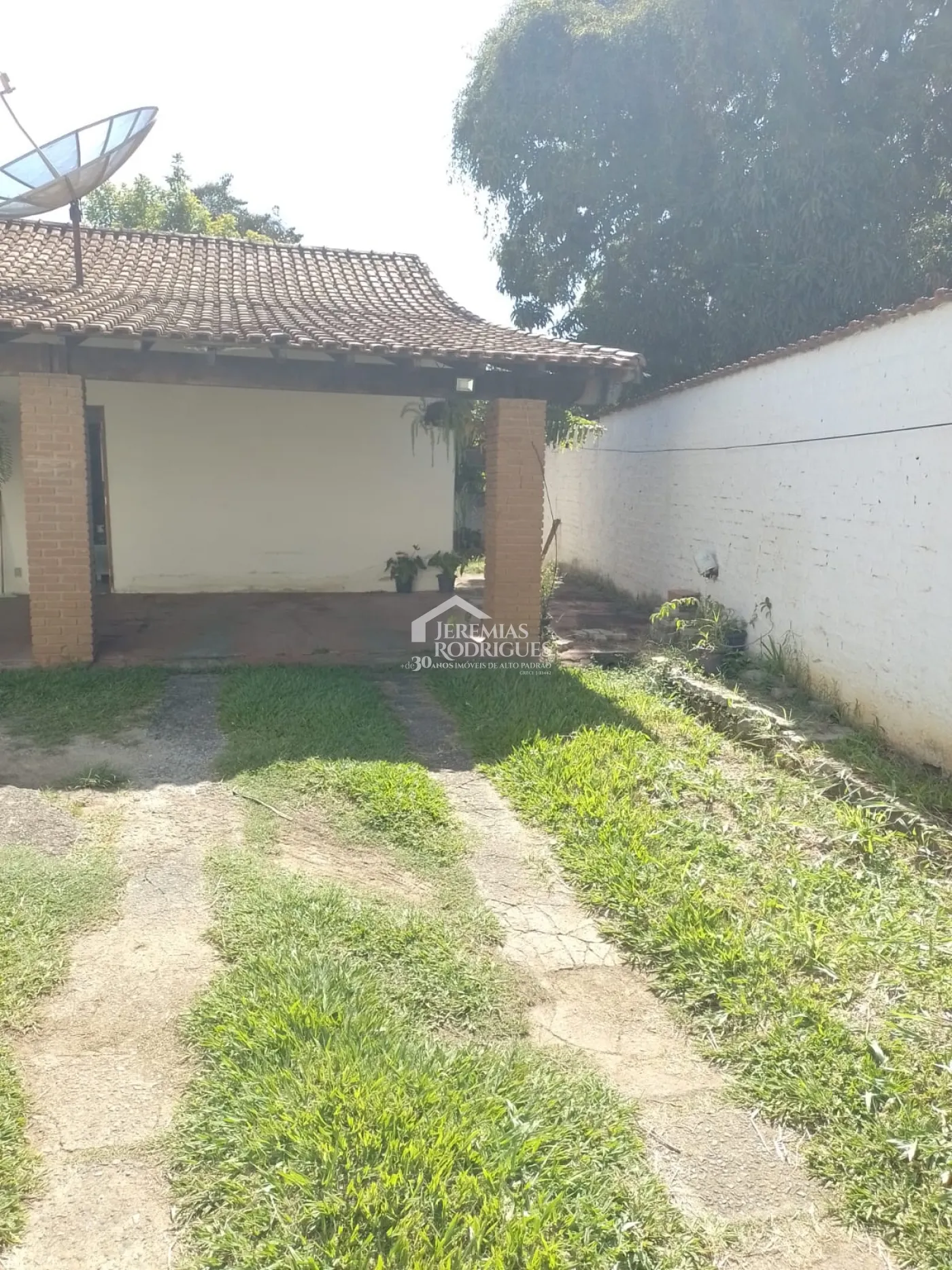 Casa com 5 dormitórios, 298 m² -  São Benedito - Pindamonhangaba/SP