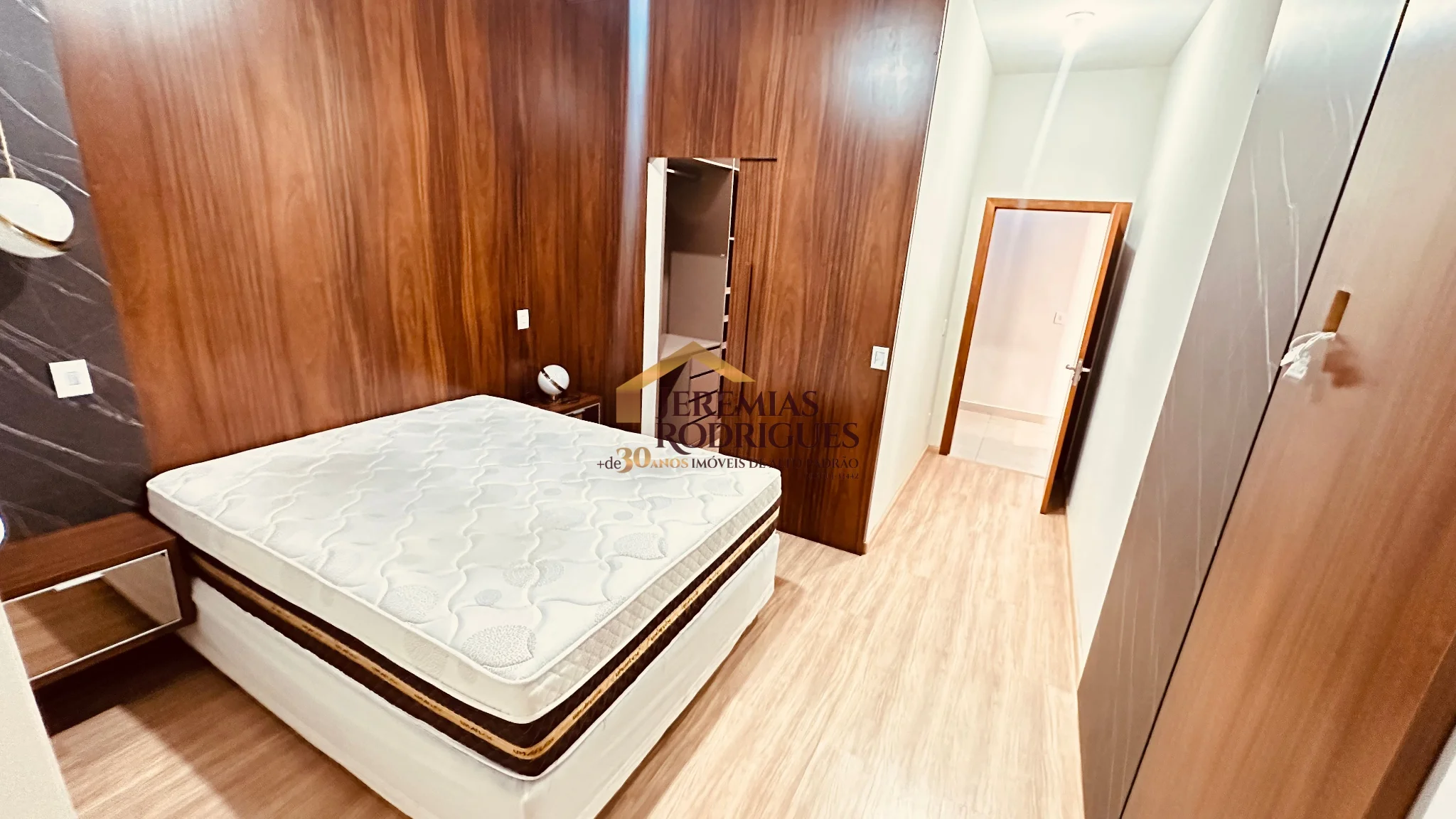 Casa para locação no Condomínio Moema Ville em Pindamonhangaba/SP.