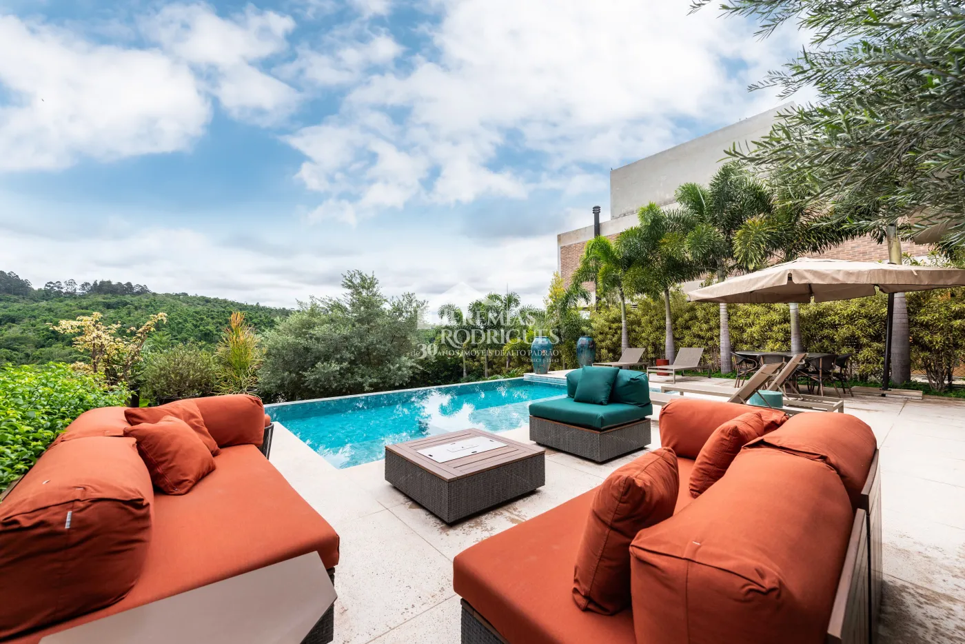 Casa para venda com 4 suítes no Condomínio Fazenda Dona Carolina em Itatiba/SP