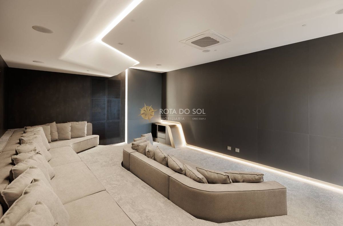 Yachthouse Apartamento Alto Padrão 4 Suítes no Centro de Balneário Camboriú SC