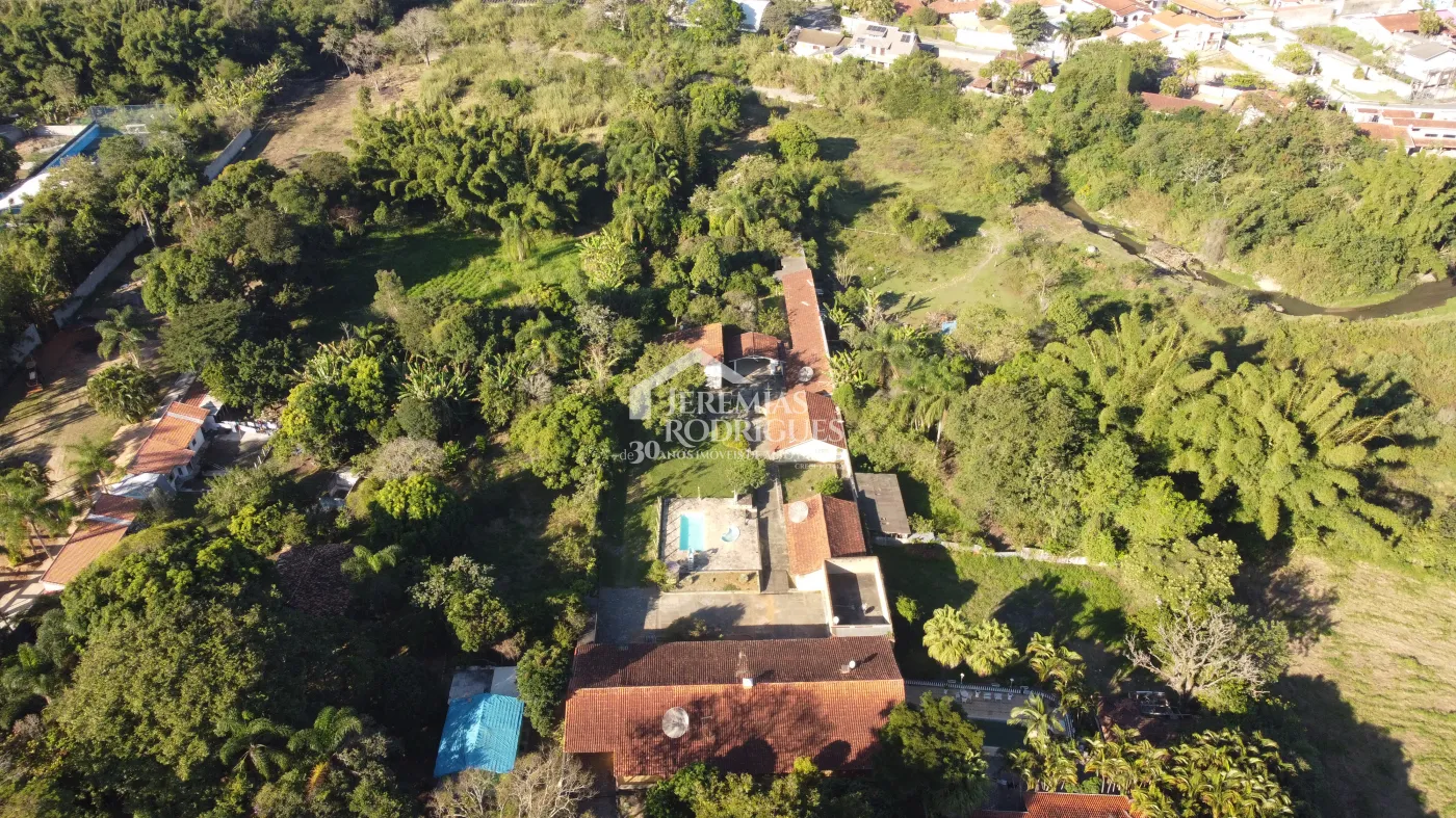 Chácara com 12 dormitórios, 900 m² - Guedes - Tremembé/SP