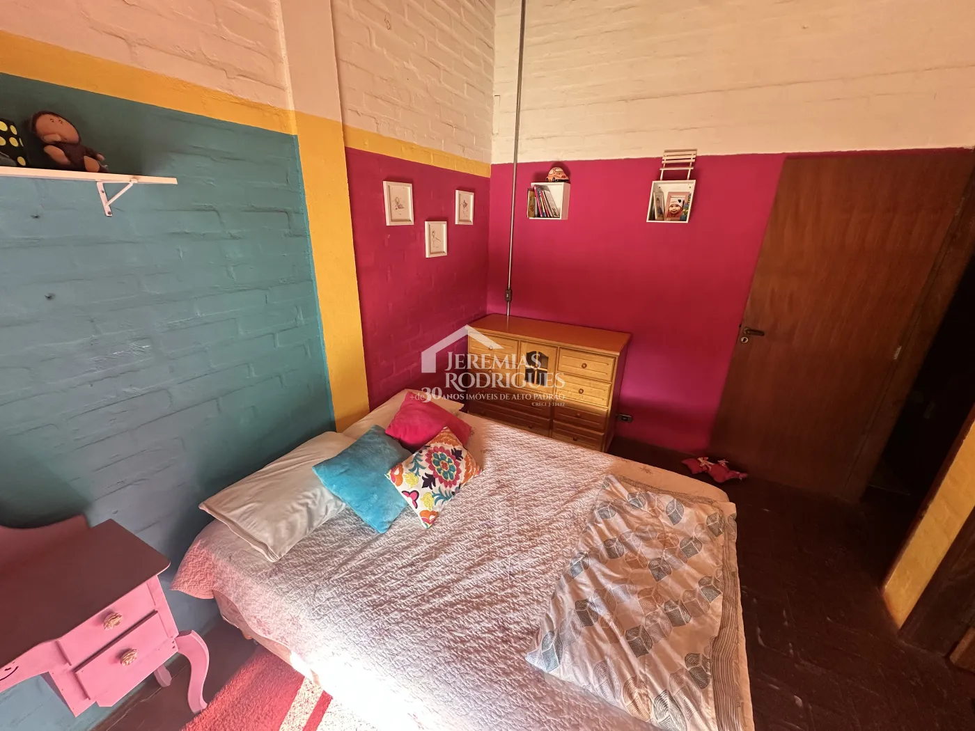 Casa à venda com 3 suítes no Centro em Santo Antônio do Pinhal/SP