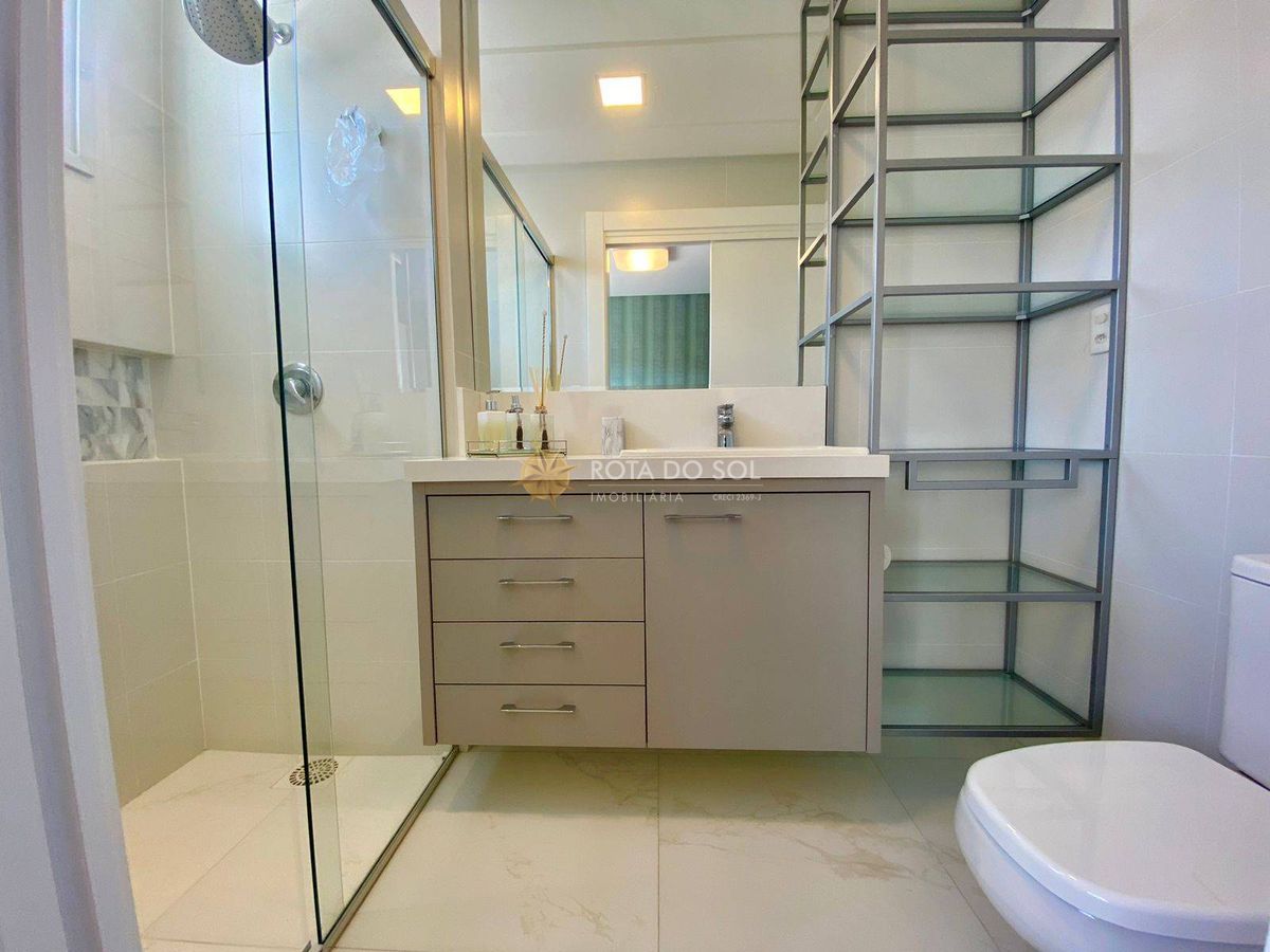 Le Premier Apartamento 3 Suítes no Centro de Itapema