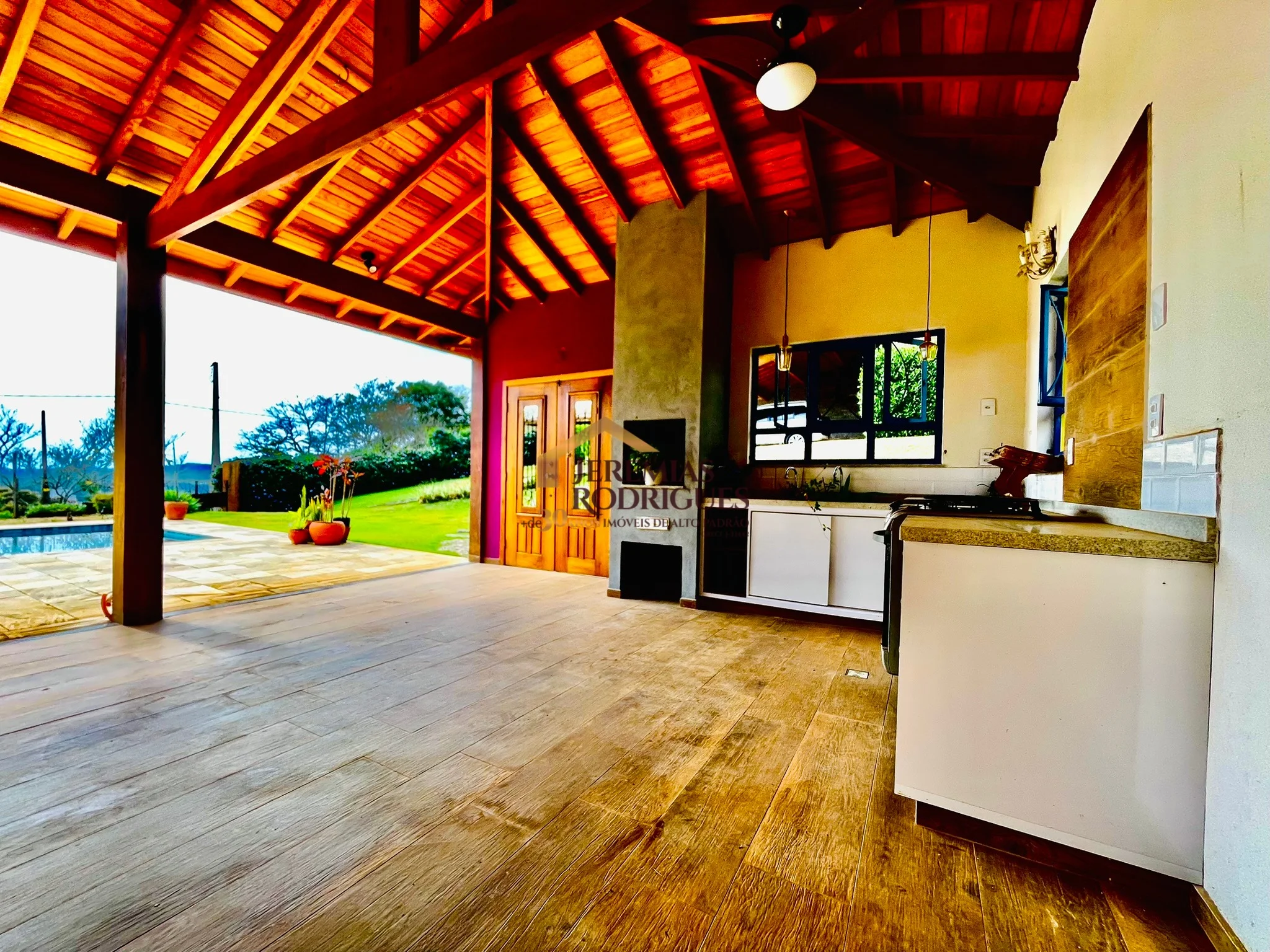 Casa à venda no  Residencial Reserva Altos do Cataguá em Taubaté/SP.