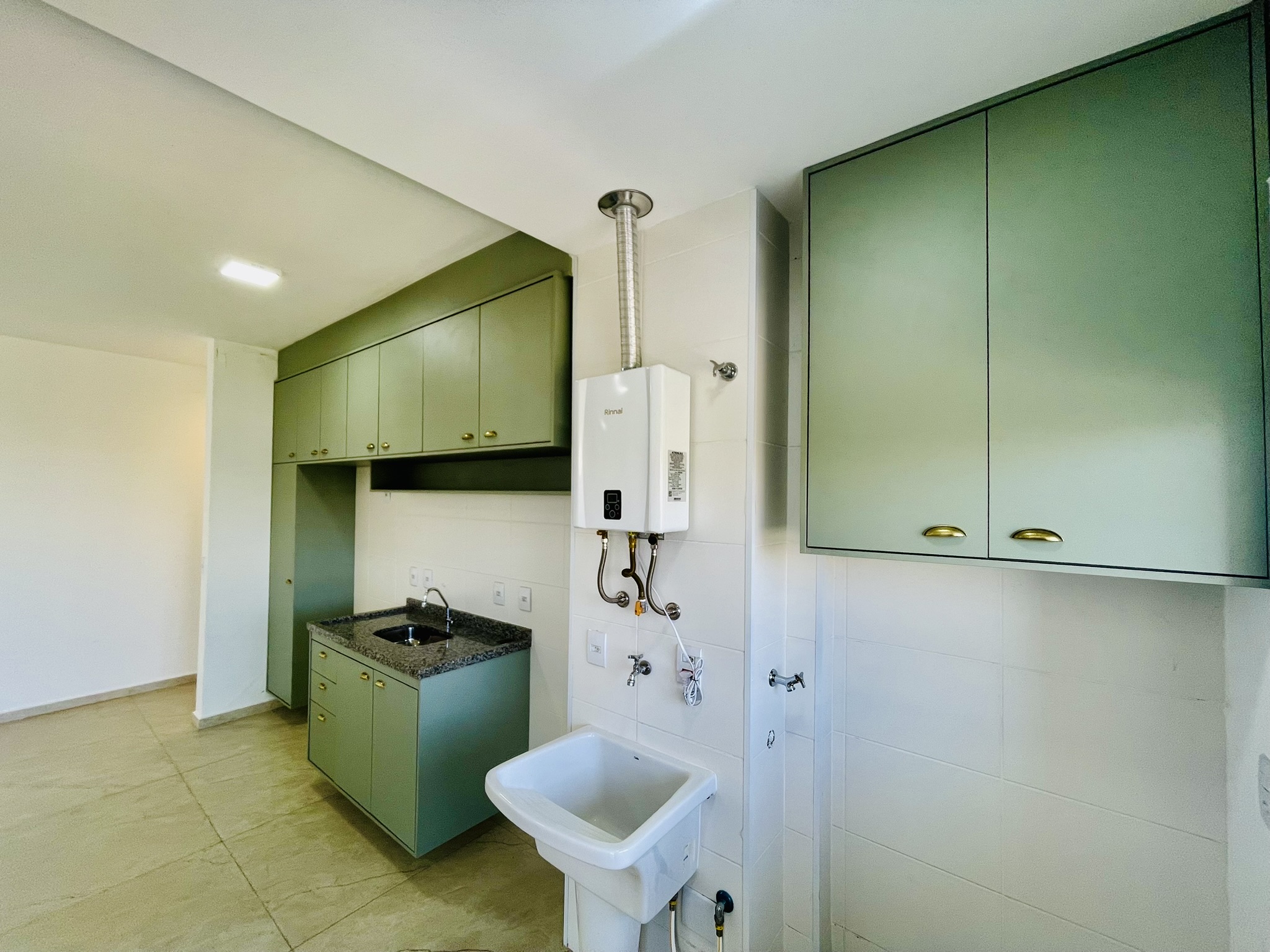 Apartamento à venda com 2 dormitórios, 108 m² no Condomínio Syrah Residence em Taubaté/SP.