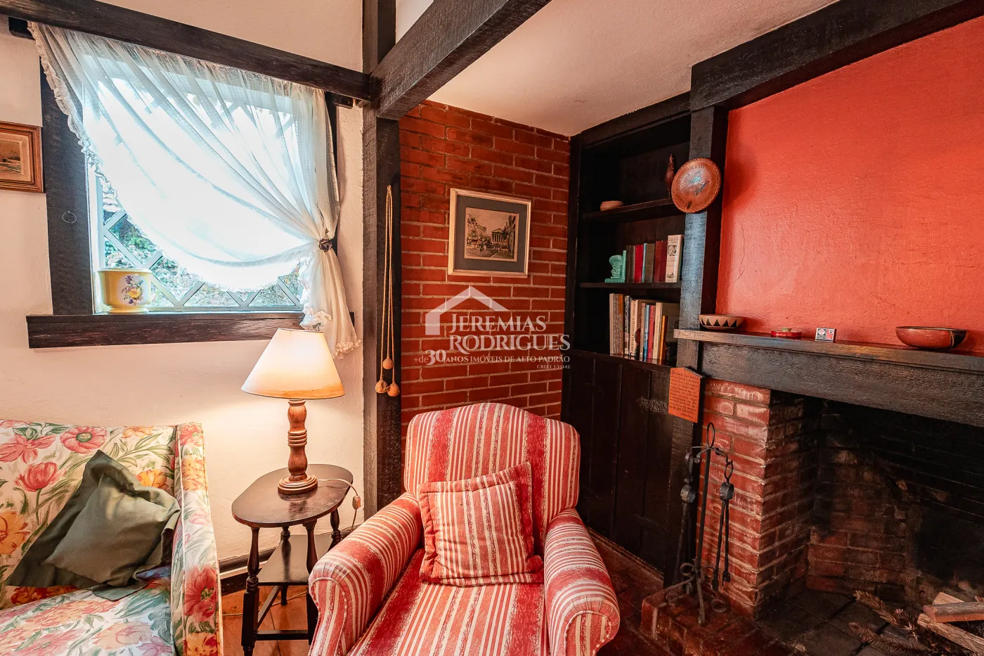 Casa com 9 dormitórios, 694 m² - Condomínio Reserva Figueiredo - Campos do Jordão/SP