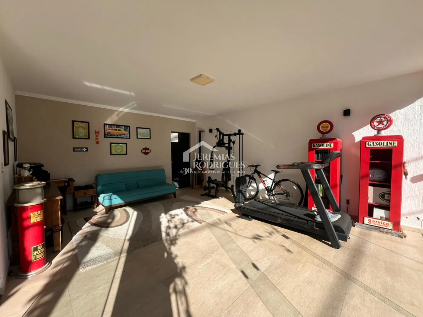 Casa para venda e locação com 2 suítes no Condomínio Verdes Vales em Taubaté/SP