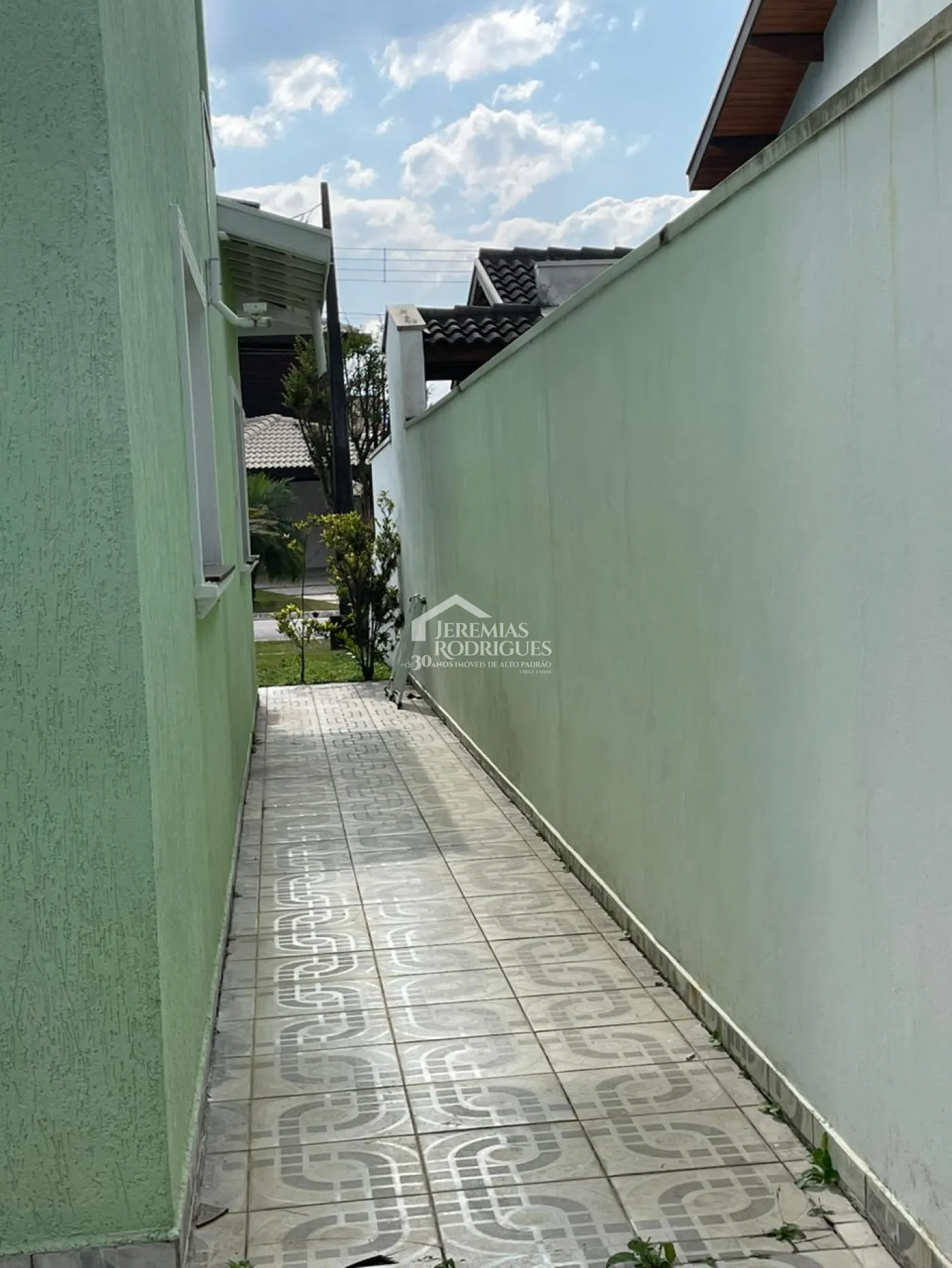 Casa com 3 dormitórios, 379 m² - Condomínio Real Ville - Pindamonhangaba/SP